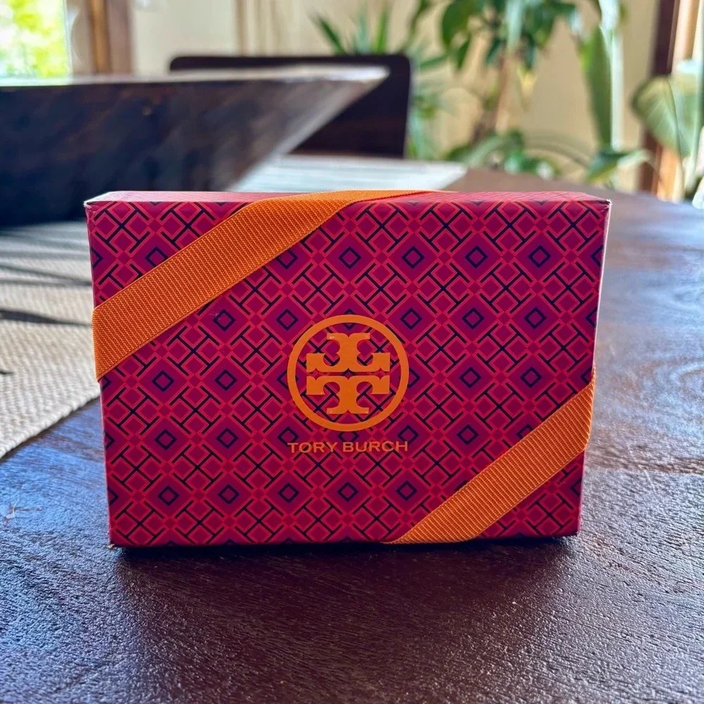 TORY BURCH Fitbit Leather Wrist Bracelet